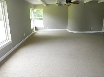3rd image of 2105 NW Atlanta Ave