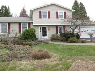 24 Vince Dr, Rochester, NY 14606