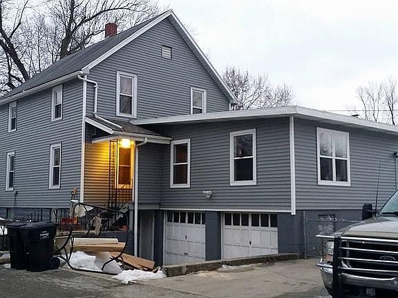 4th image of 604 S Lincoln Ave