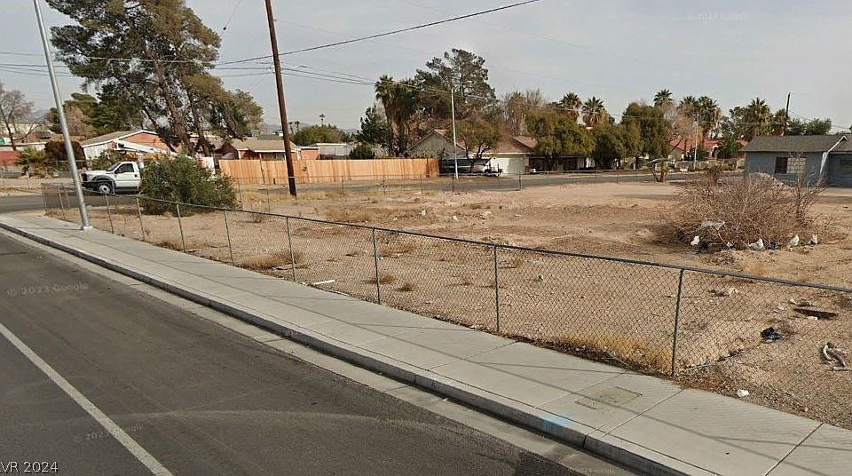 2nd image of Arville St