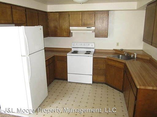 5th image of 155 Seroba Cir