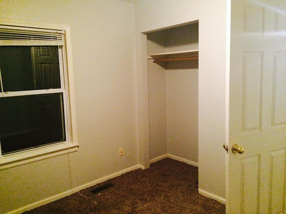 2nd image of 1133 Pine St