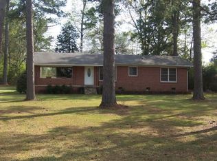 106 Clearview Dr, Atlanta, TX 75551