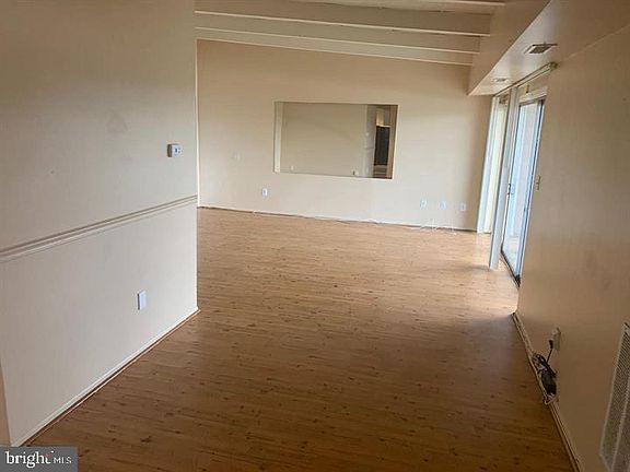 4th image of 5532 Karen Elaine Dr APT 1731