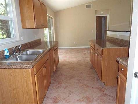 5th image of 12886 New York Woods Cir
