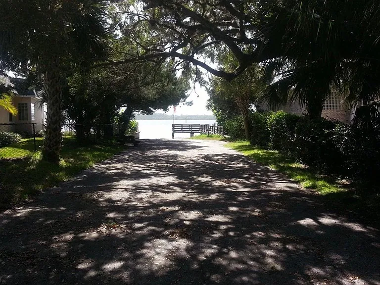 12 Silk Oaks Dr — Photo 5