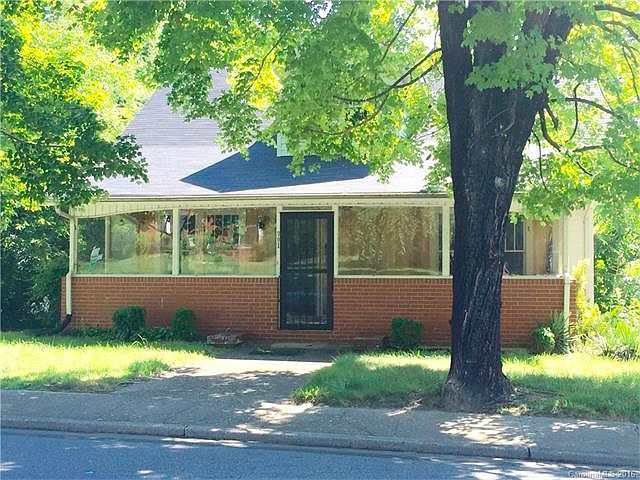 1st image of 501 S Poplar St