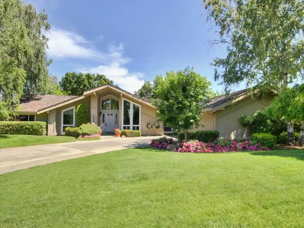 44368 S El Macero Dr, El Macero, CA 95618