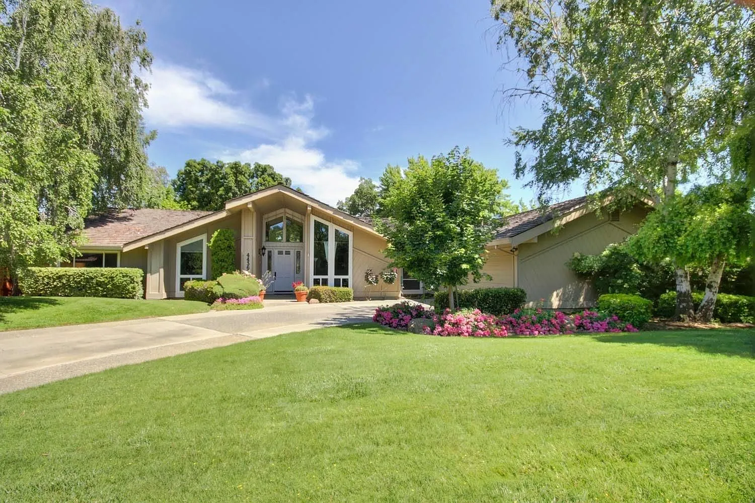 44368 S El Macero Dr photo 1