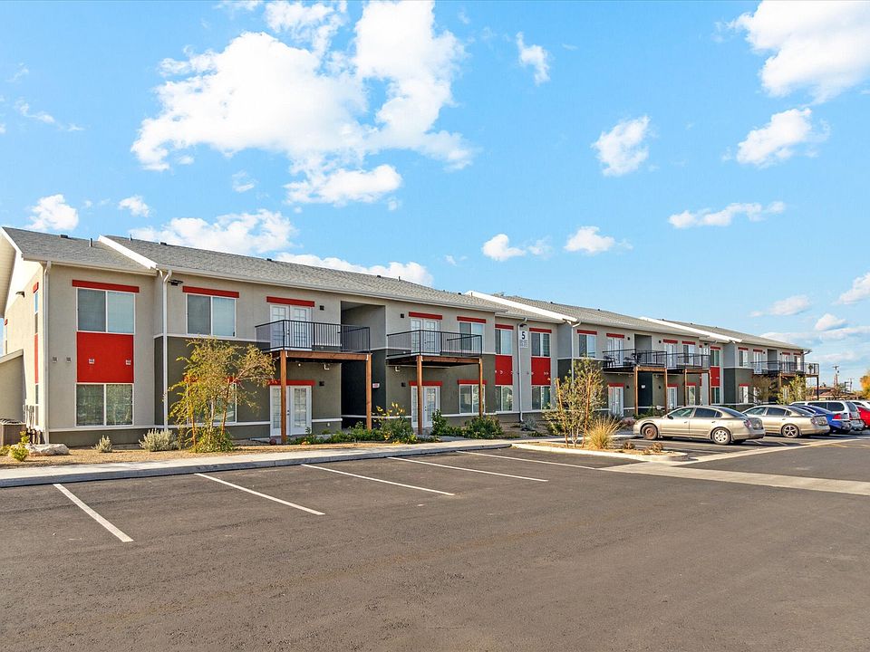 1st image of 225 W Sunland Ave #207