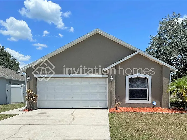 17037 Holmby Ct — Photo 1