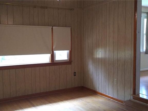 4th image of 2131 Armistead Ave