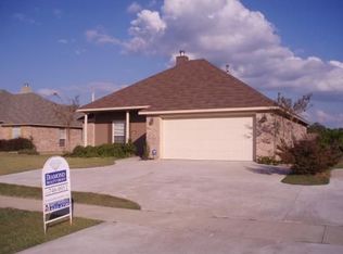 2190 Stockwell Rd, Bossier City, LA 71111