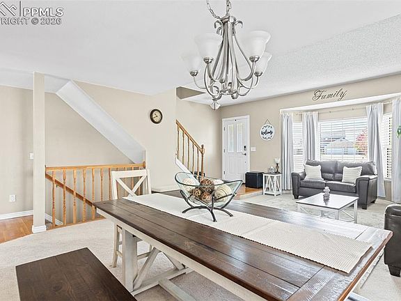 5th image of 2650 Summerhill Dr