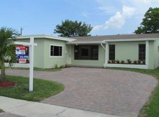 9221 NW 19th Pl, Sunrise, FL 33322