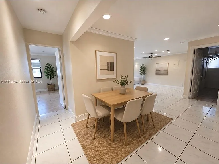 4004 SW 20th St — Photo 13