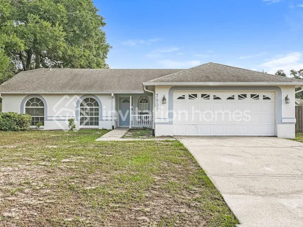 7902 Kaitlin Cir, Lakeland, FL 33810