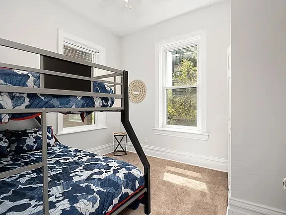 1832 Victor St — Photo 17