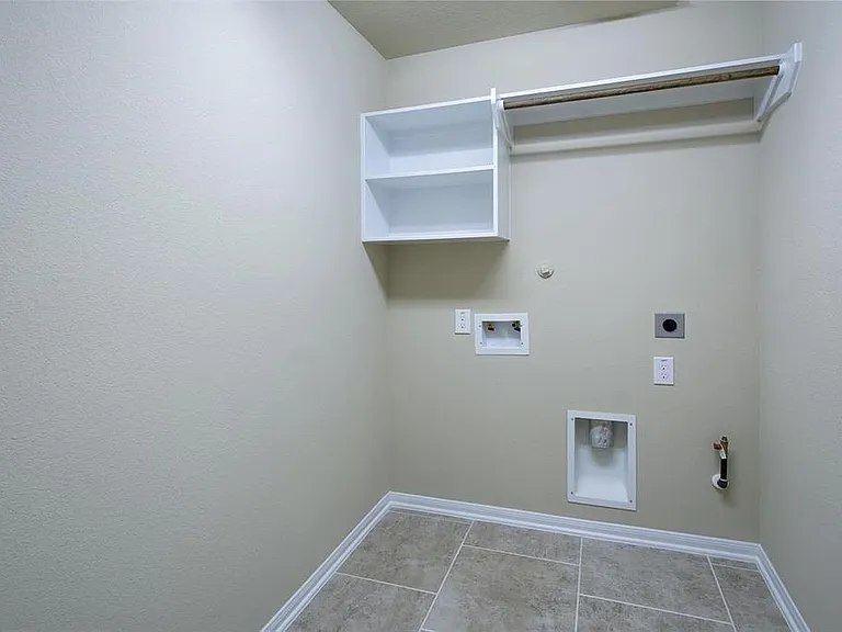 2622 Ivy Wood Ln — Photo 21