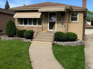 9647 S Sacramento Ave, Evergreen Park, IL
