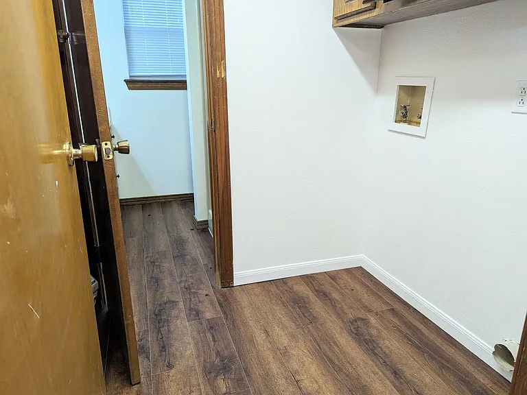 11819 W 7th St — Photo 10