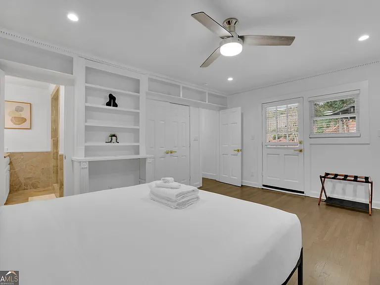 3018 W Pine Valley Rd NW — Photo 9
