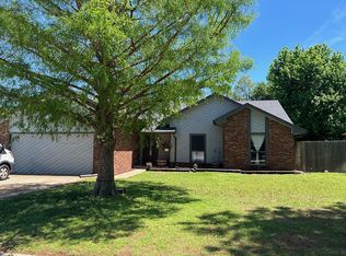 2408 Acadia Ct, Yukon, OK 73099