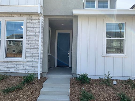 2nd image of 78 E Salvatore Ct