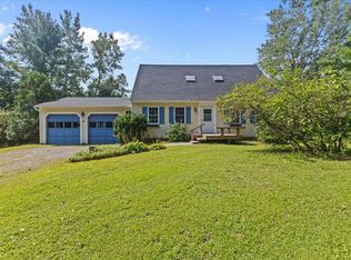 176 Village Dr, Fairfax, VT 05454