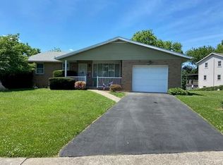 3125 Terrace Cir, Whitehall, PA 18052
