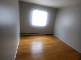 935-937 N 37th St. (14 unit), Milwaukee, WI 53208