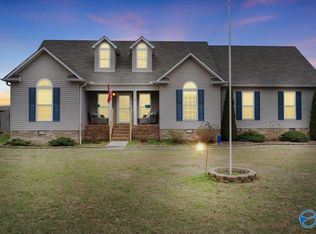 25084 Oak Grove Rd, Athens, AL 35613