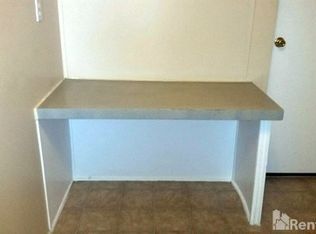 2840 Liz Ln, Atlantic Beach, FL 32233