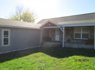 8734 Linden Dr, Neosho, MO 64850