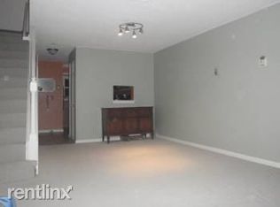 77 Rising Trail Dr, Middletown, CT 06457