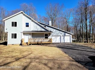2811 Fairhaven Dr, Tobyhanna, PA