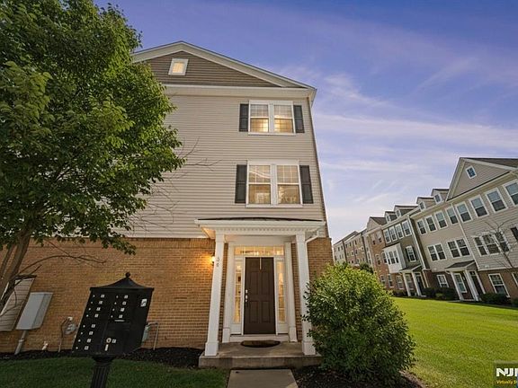 2nd image of 84 Truman Dr #2801