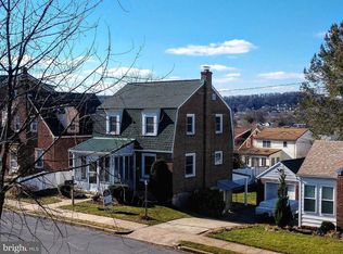 1537 Cortland Ave, Reading, PA 19607