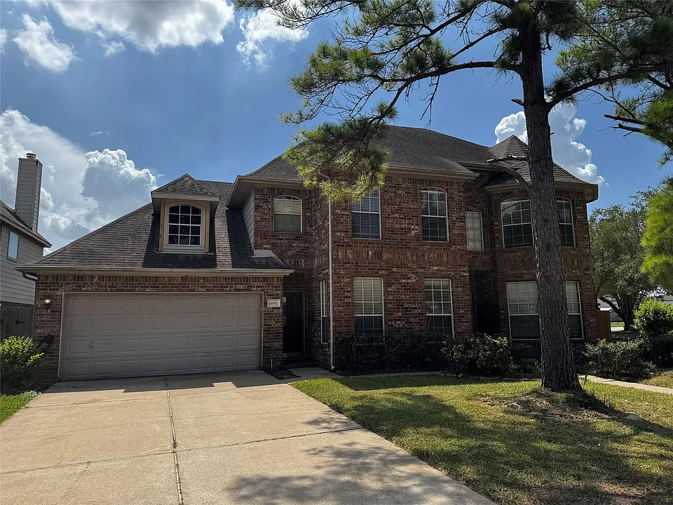 14911 Sun Kiss Ln
