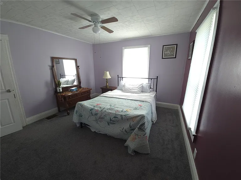 30 Flanders St — Photo 13