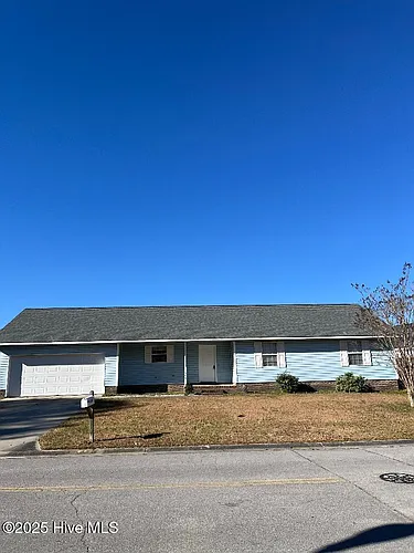 1646 New Bern St Photo 1