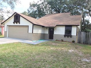 8411 Barrett Pl, Tampa, FL 33617
