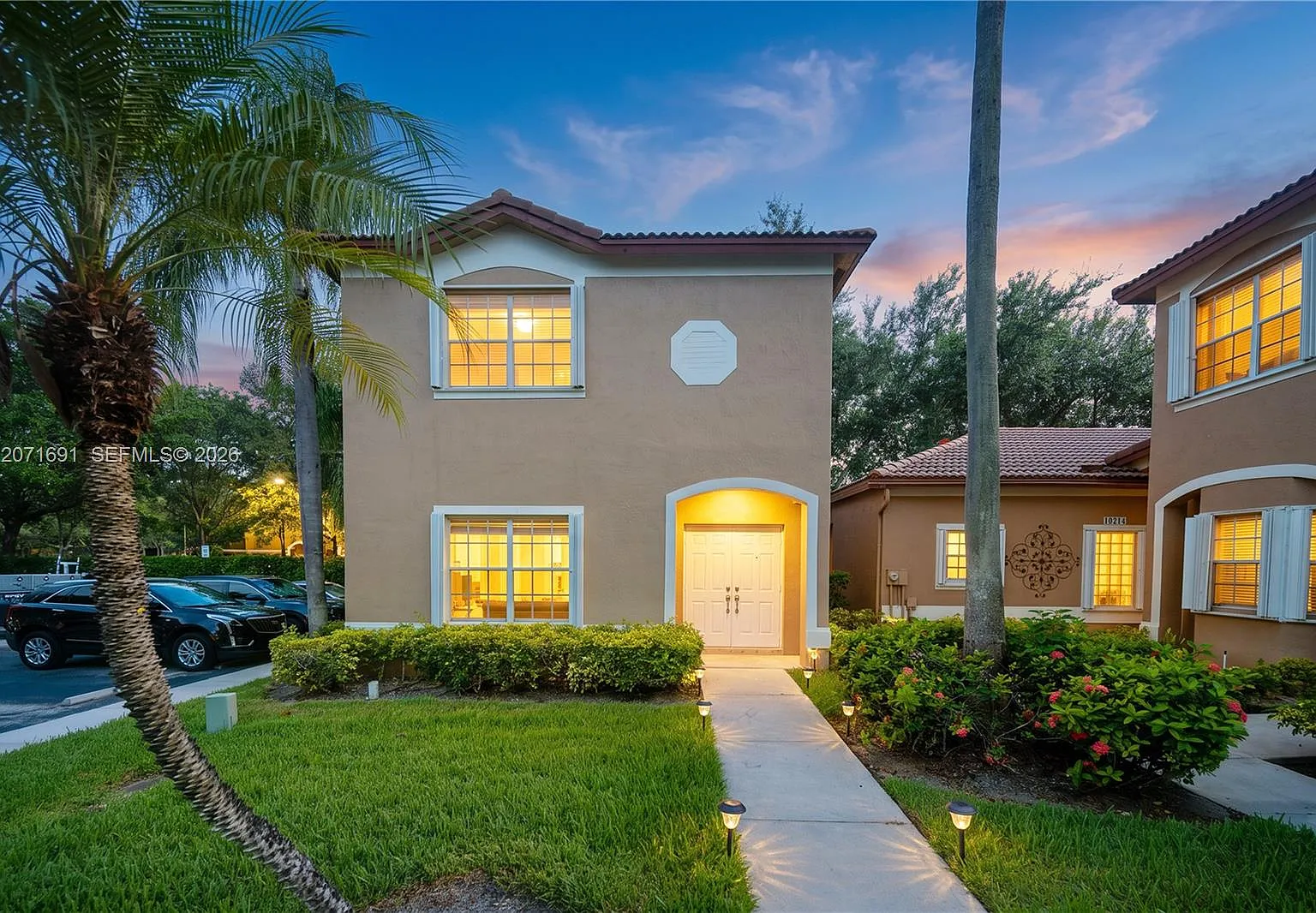 3 bed, 2.5 bath, 1681 sqft, $3,350 — Photo 1