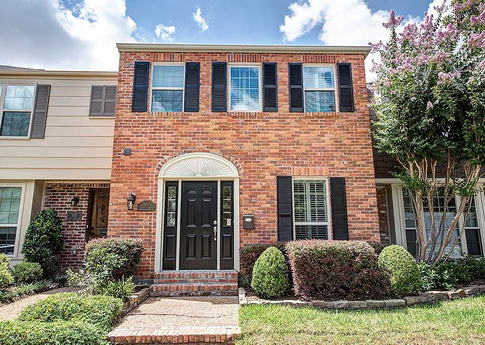 1st image of 5877 Valley Forge Dr #106