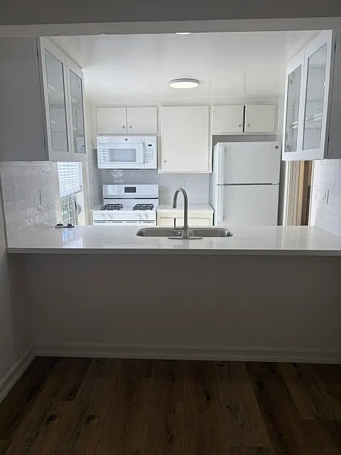 3918 Las Flores Canyon Rd — Photo 4