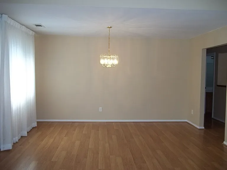 6339 N Delbert Ave — Photo 4