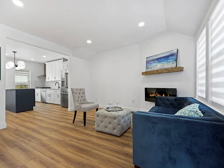 300 Bruce Park Ave #1 — Photo 5