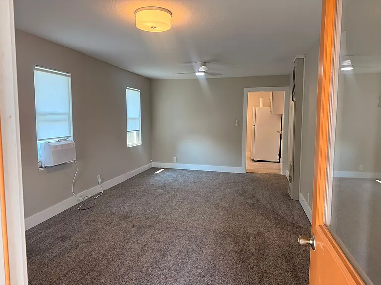 523 & 525 NW 11th St — Photo 11