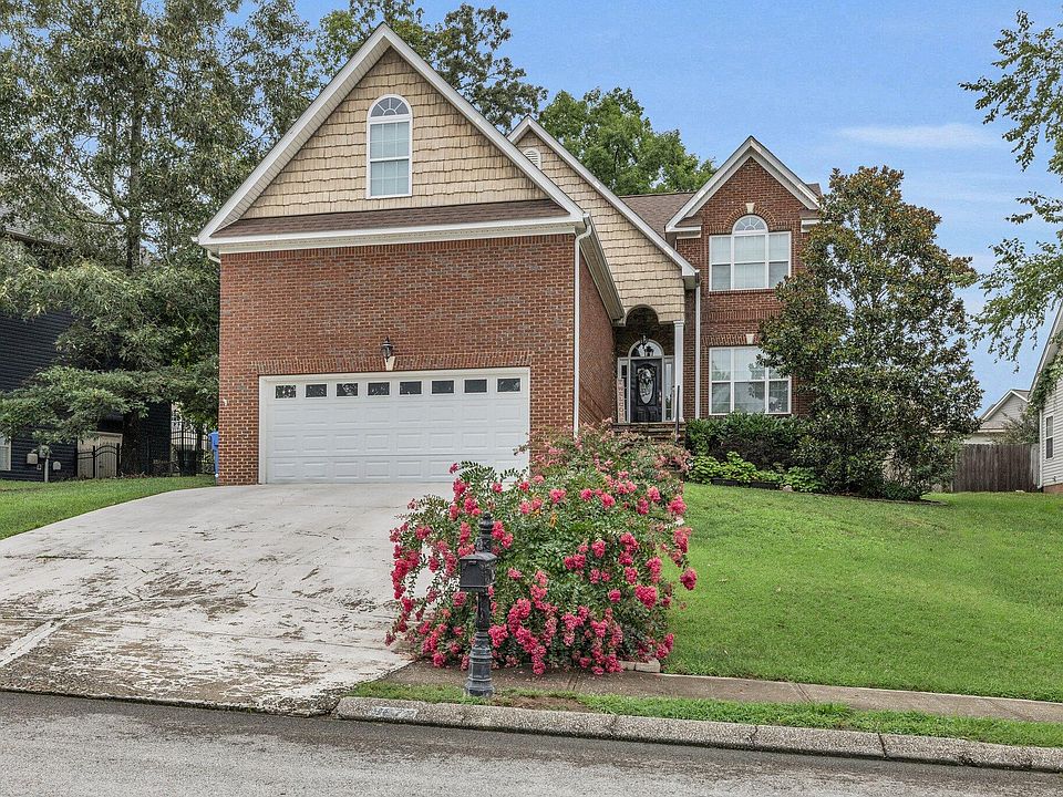 1st image of 9672 Wiltshire Dr
