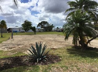 707 Fairmount Dr #633, North Pt, FL 34287